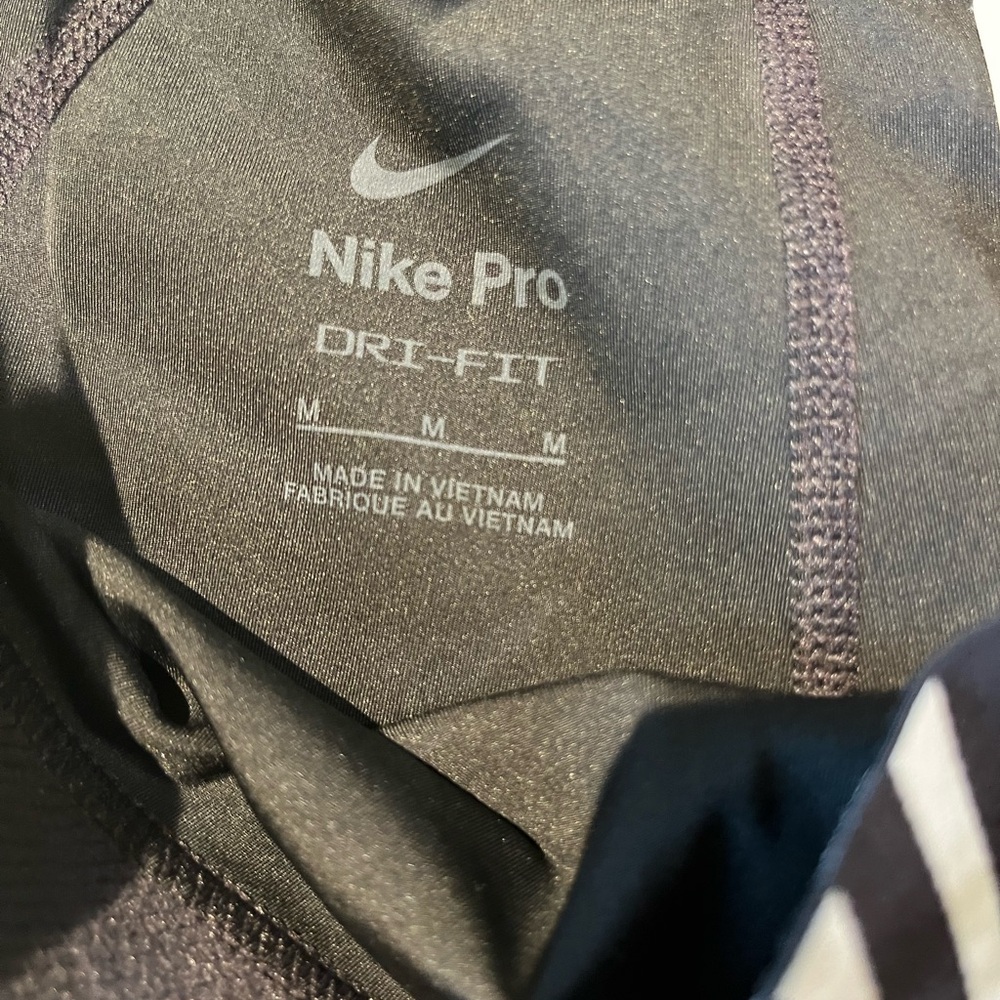 Nike Pro Dri-FIT Compression Shorts - Picture 2 of 3